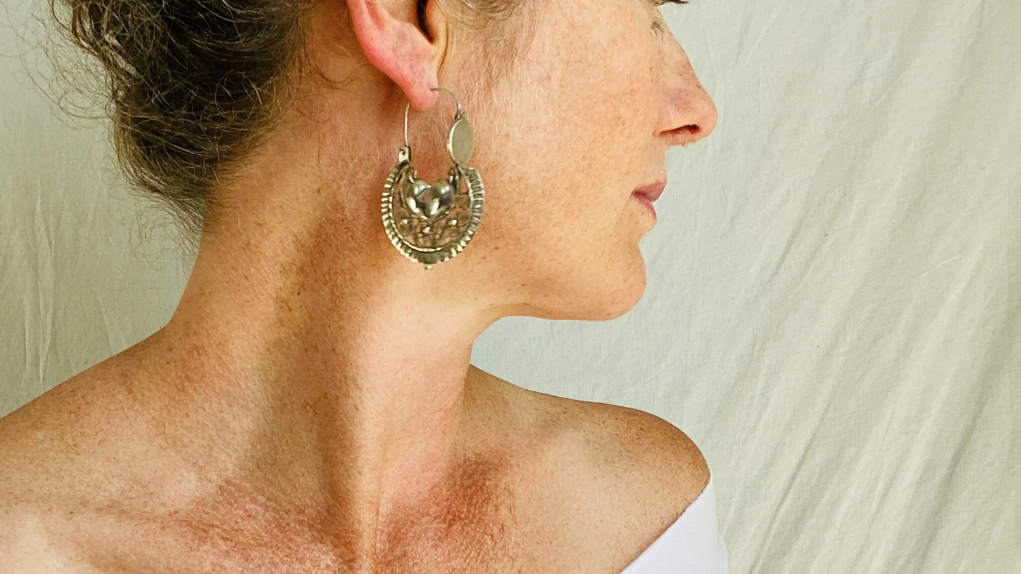 Oaxacan Filigree Earrings. Media Luna Hoops. Sterling Silver. Mexico. Frida Kahlo 0352