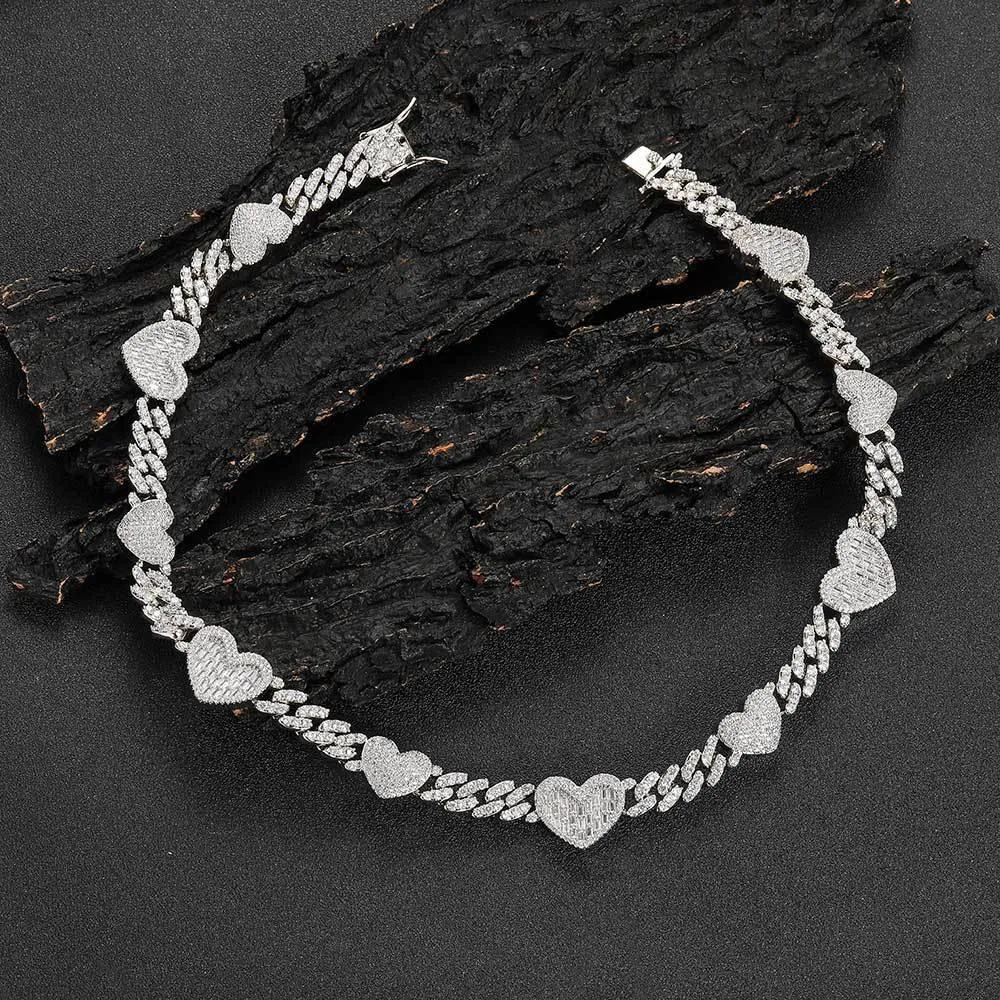 Personality Cuban Link Chain Dignified Sense Of Design Heart Clavicle Chain